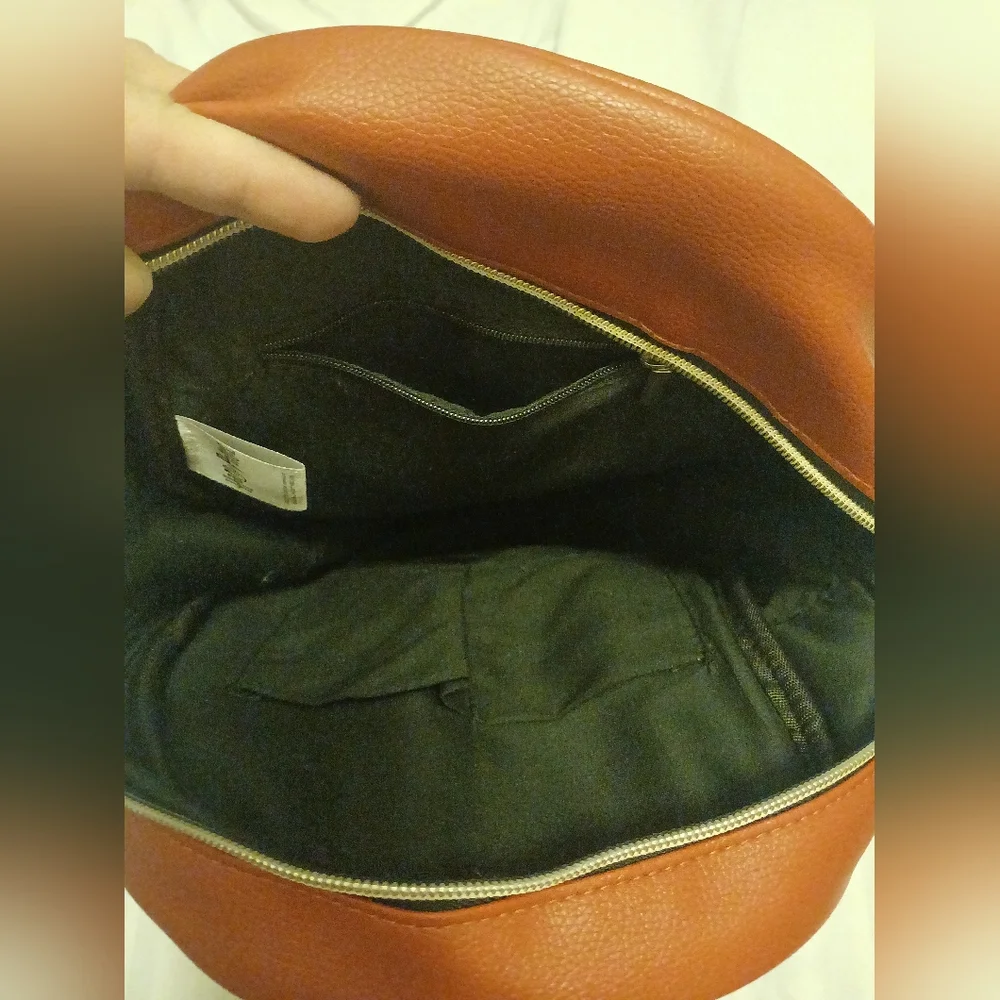 Harry Potter Hogwarts Gryffindor Mini Backpack - Picture 4 of 8